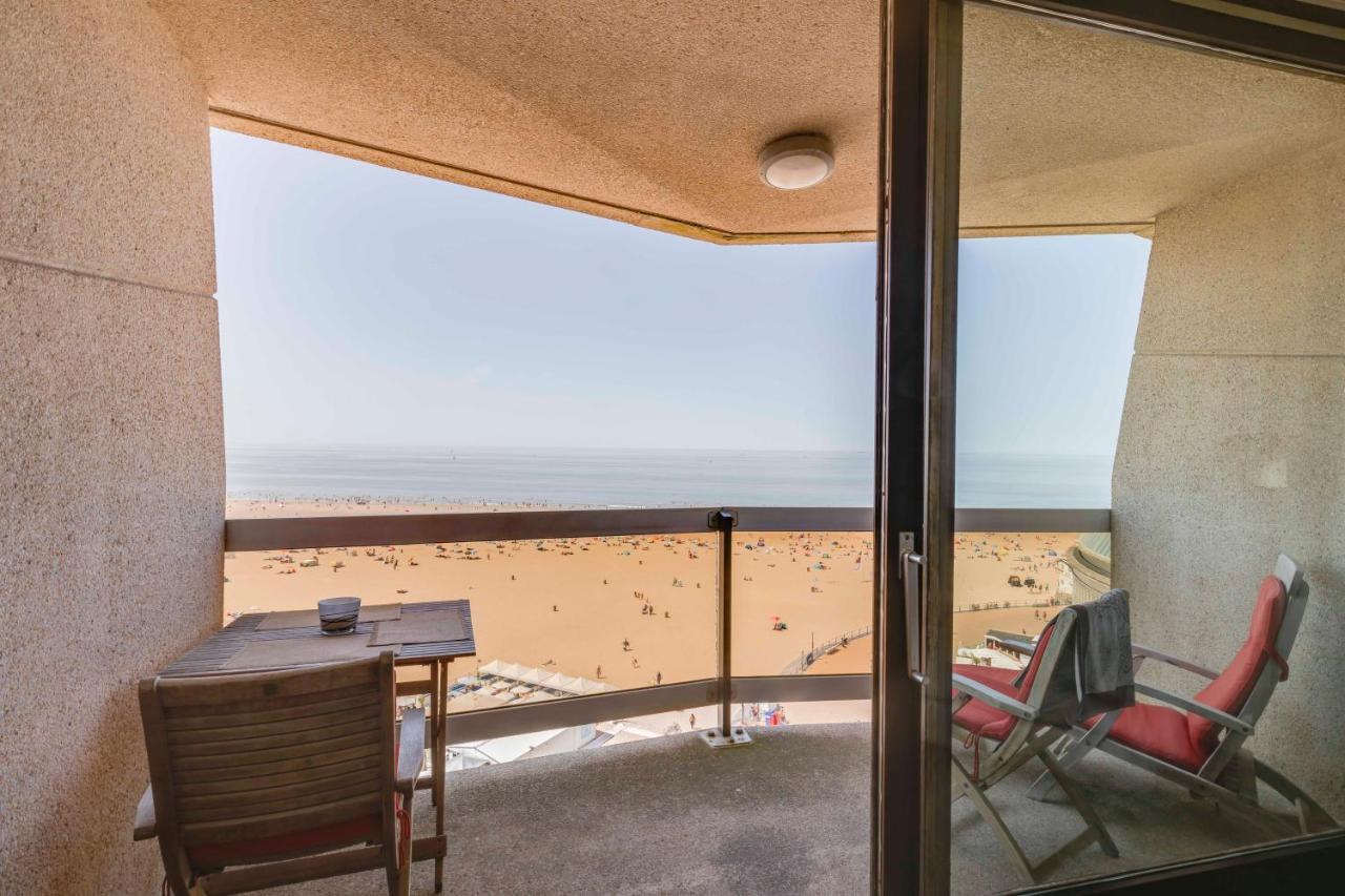 Luxury Suite With Seaview Остенде Екстериор снимка