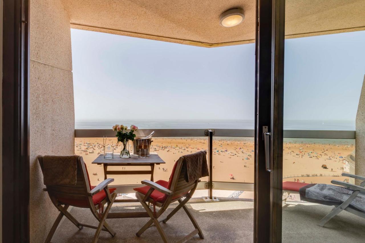 Luxury Suite With Seaview Остенде Екстериор снимка