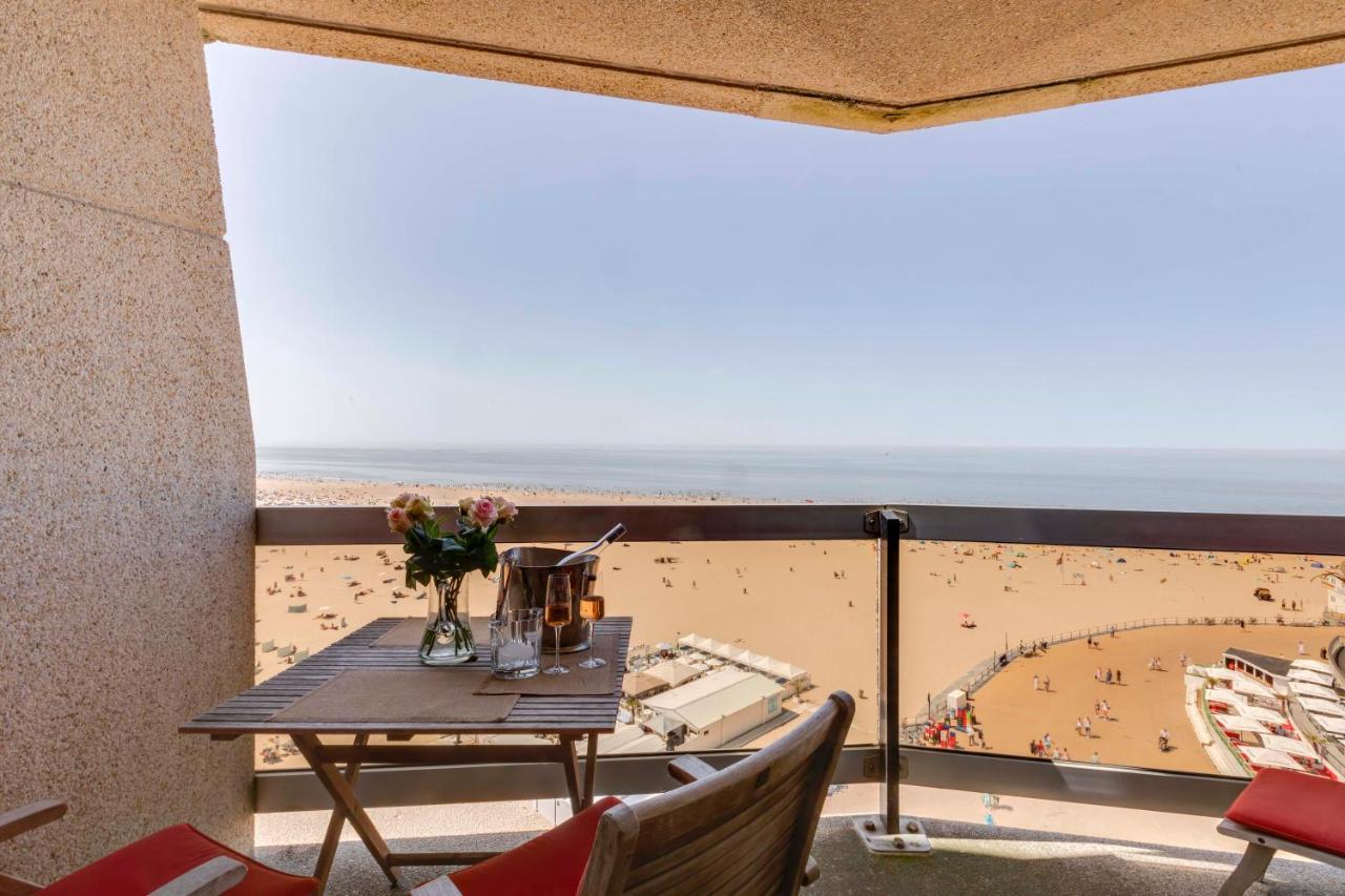 Luxury Suite With Seaview Остенде Екстериор снимка
