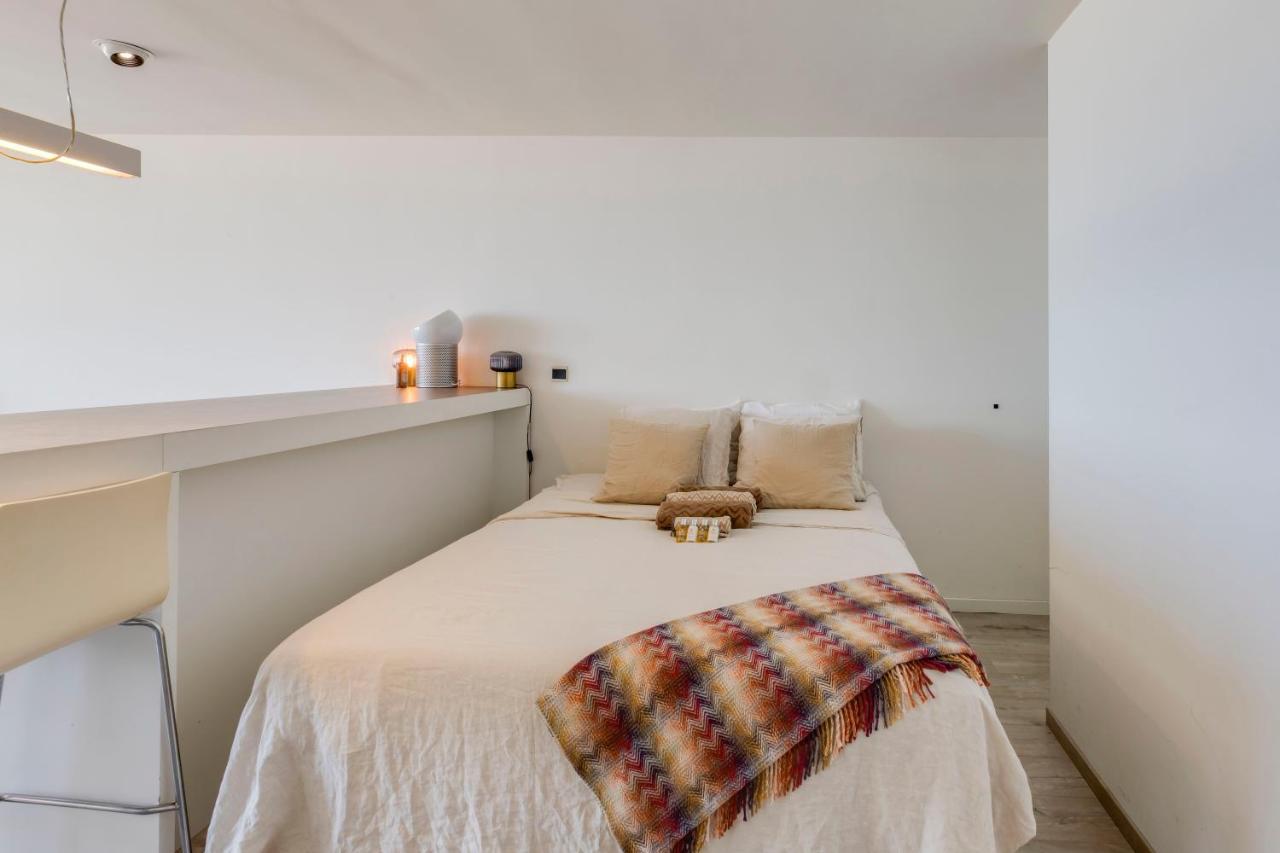 Luxury Suite With Seaview Остенде Екстериор снимка